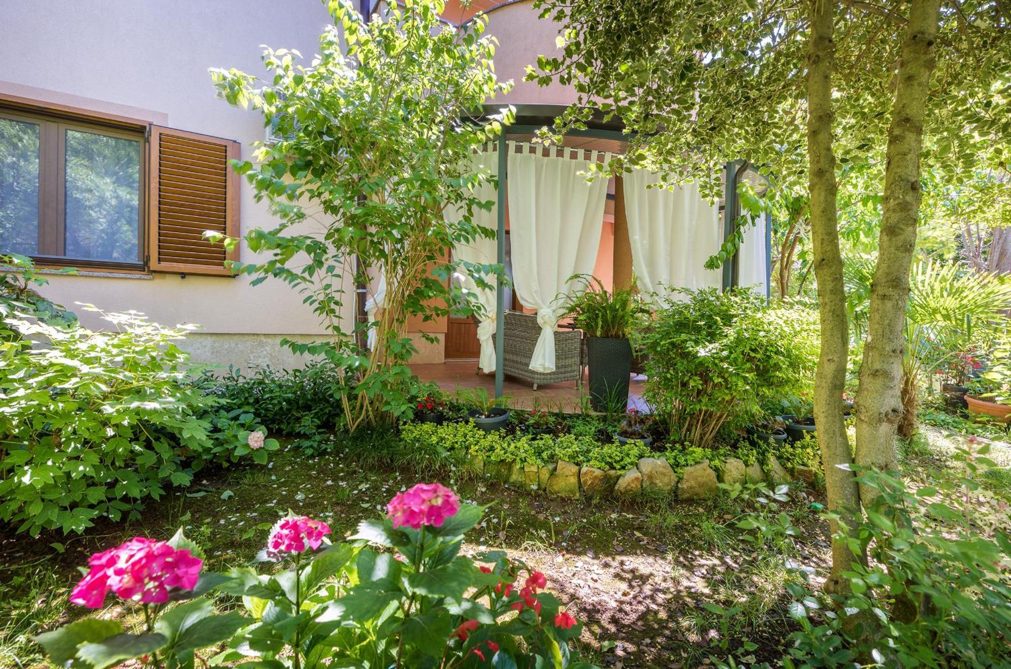 Apartman Gardenia Vinkuran Bagian luar foto